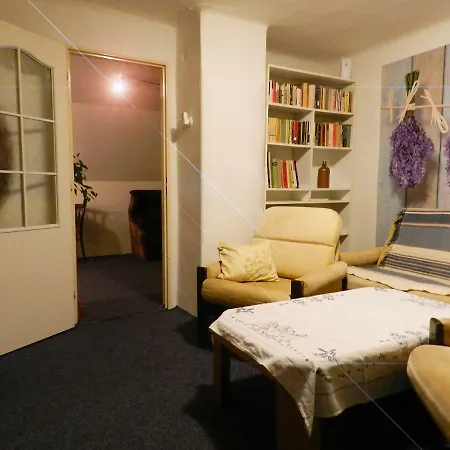 Appartamento Romantický Apartmán U Věže železná Panna