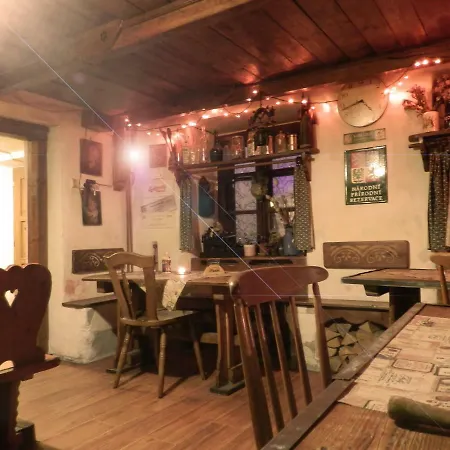 Romanticky Apartman U Veze Zelezna Panna * Budweis